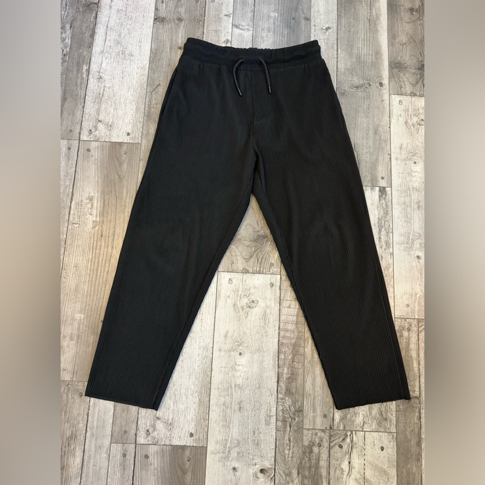 Zara High Rise Black Textured Ribbed Jogger Cropped Pant w/Pockets Womens Small